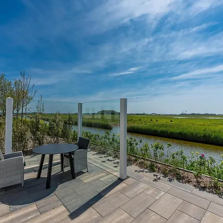 Getaway With Bubble Bath