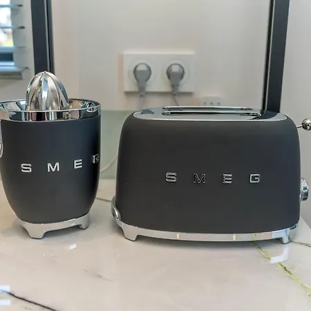 Energy-neutral For 2 People